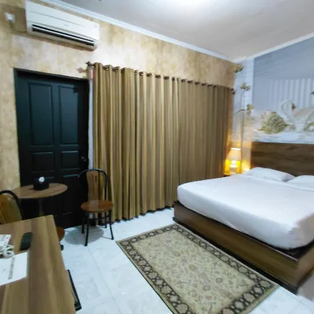 Nikita Hotel