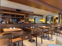 中等蒙特卡洛飯店 - 海滩