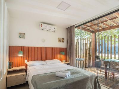 House w/ Balcony and 2 Bedrooms - Imbassai Sov0002