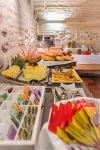 Gar Anat Domus Artis - breakfast