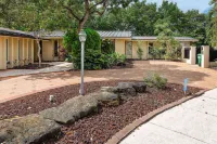 Aventura Lakefront - Villas