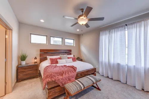 8 Min to Dtwn Salida 3 Bed, 3 Bath 2 King Beds - 2-Star