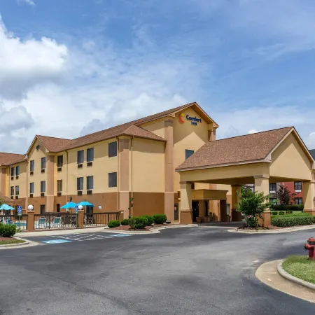Comfort Inn Garner Clayton I-40
