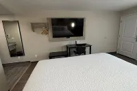 Travelodge by Wyndham Ukiah - 2-Star