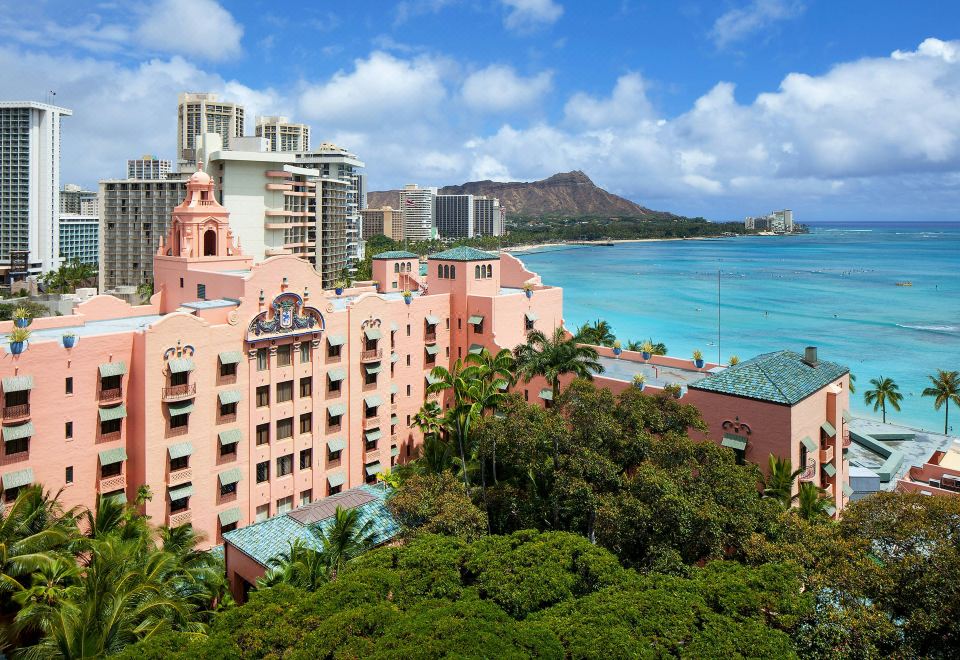 The Royal Hawaiian, A Luxury Collection Resort, Waikikiの宿泊予約