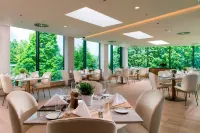 Delta Hotels by Marriott Frankfurt Offenbach - breakfast