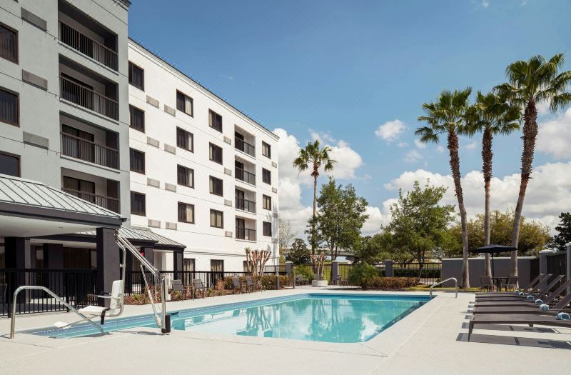 Courtyard Jacksonville Butler Boulevard photo 4