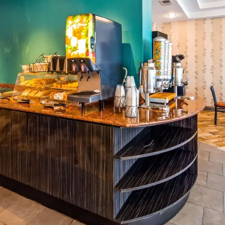 Best Western Plus Atlanta Airport-East