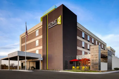 Home2 Suites by Hilton Dekalb - Parking