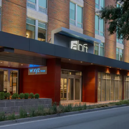 Aloft Savannah Downtown Historic District