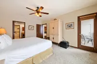 Borders Lodge U203 1BD Beaver Creek Ski-in, Ski-out Condo - Pool