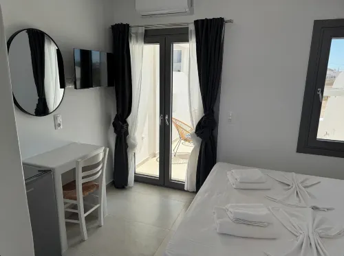 Aitheria Suites Ios - Balkoner