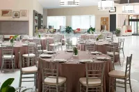 Renaissance Orlando Airport Hotel - 4-Star