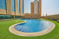 Millennium Hotel & Convention Centre Kuwait - Pools