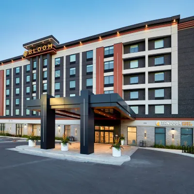 Bloom Mississauga, Tapestry Collection by Hilton Hotels near Meadowvale
