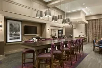 Hampton Inn and Suites Seattle/Renton - Pet friendly