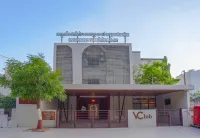 V Club Bhuj - breakfast