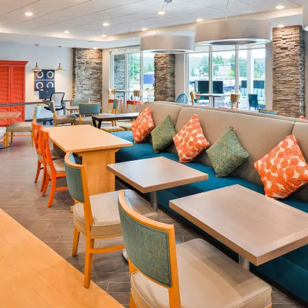 Home2 Suites by Hilton DuPont