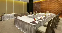 Click Hotel Bhuj - Wi-Fi