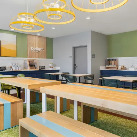 Spark by Hilton Indianapolis Northeast Fishers