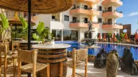 Hotel Paradise KMA - Pool