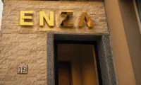 Enza Suites - parcheggio