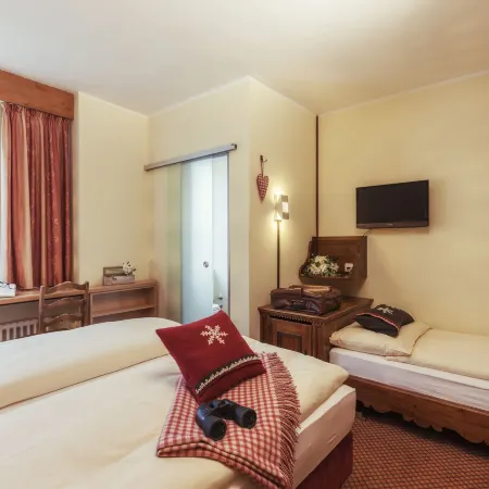 Le Petit Charme-Inn