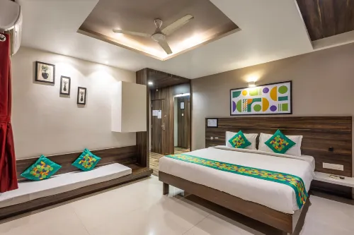 Treebo Shree Sai Suites - balcony