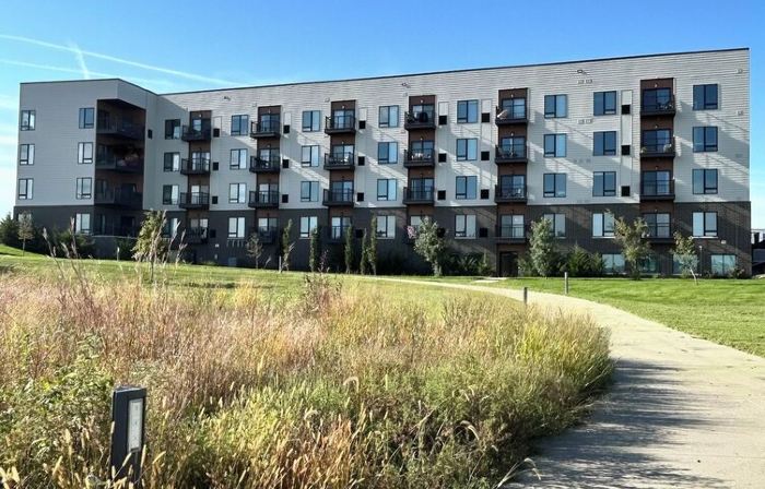 Comfortable & Serene 1 Bed 1 Bath in Prime Location