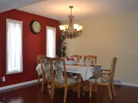 Brother Li Homestay Hotels in Calgary