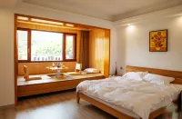 Swallow's Nest Swimming Pool Homestay