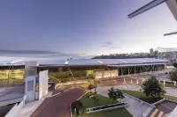 Adina Apartment Hotel Perth - Romantic