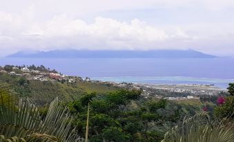 Tahiti - Peace Retreat - Housity