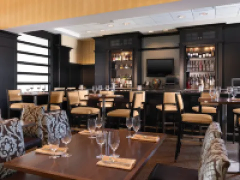 Sheraton Chicago Northbrook Hotels in Northbrook