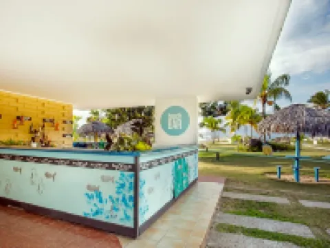 ビー ライブ エクスペリエンス トゥシュパン バラデロのホテル