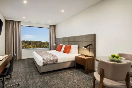 Quest Kings Park Отели рядом с достопримечательностью «State Library of Western Australian»