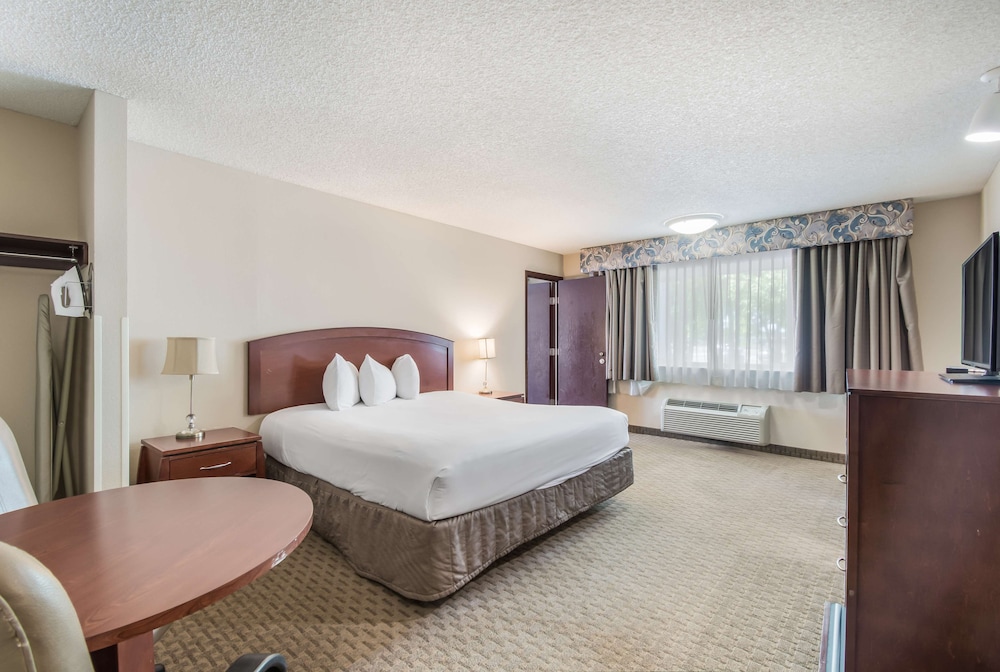 Red Lion Inn & Suites Vancouver