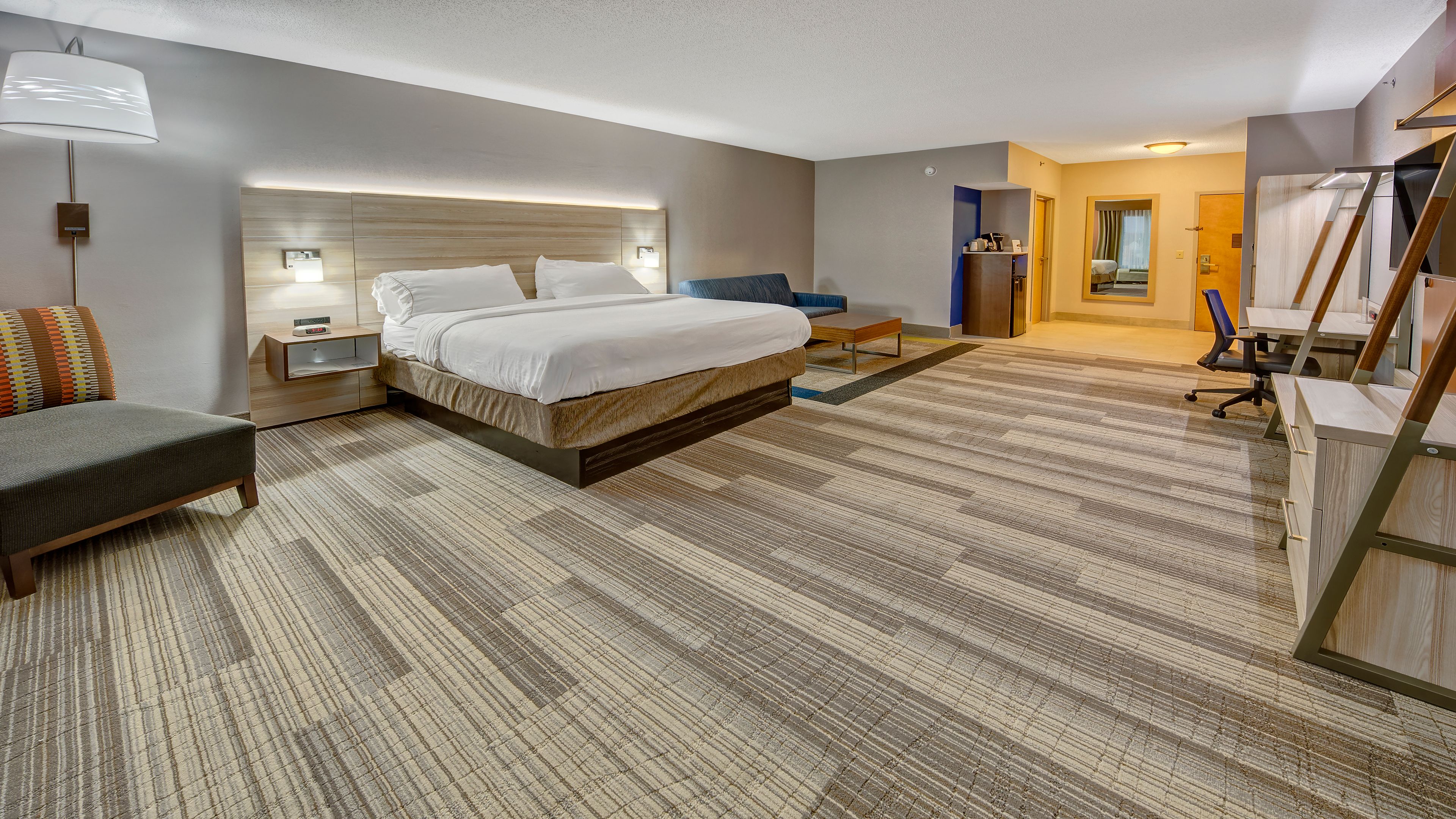 Holiday Inn Express Hotel & Suites London, an Ihg Hotel