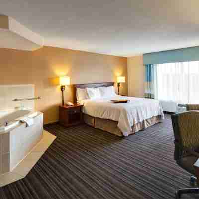 希爾頓歡朋套房酒店-多倫多機場 Rooms