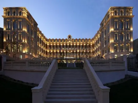 Intercontinental Marseille Hôtel Dieu, an IHG Hotel