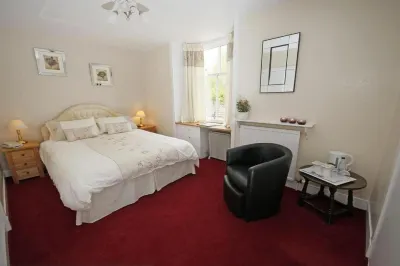 Elphinstone Hotel Hotels near Tinto