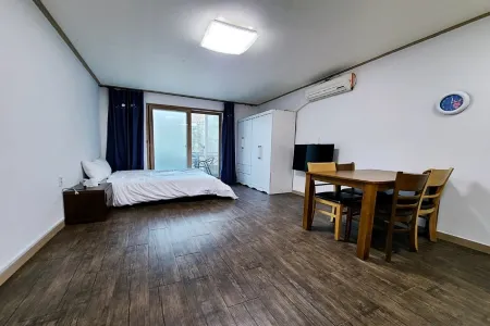 Ganghwado the Noeul Pension Отели рядом с достопримечательностью «Dongmak Beach»