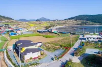 Wando Cheongsando Sun and Moon Pension - 家庭旅館