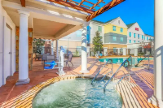 ฮิลตันการ์เด้นอินน์ นอร์มัน