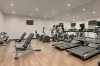 Holiday Inn Express & Suites NORFOLK AIRPORT by IHG - ジム