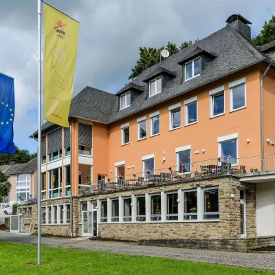 Jufa Hotel Königswinter/Bonn Hotels near Godesburg