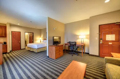 Holiday Inn Express & Suites Manteca City Center Các khách sạn ở Manteca