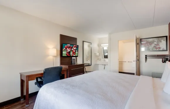 温德姆速8酒店（迪爾菲爾德/北布魯克）