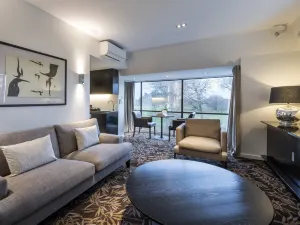 The George Christchurch