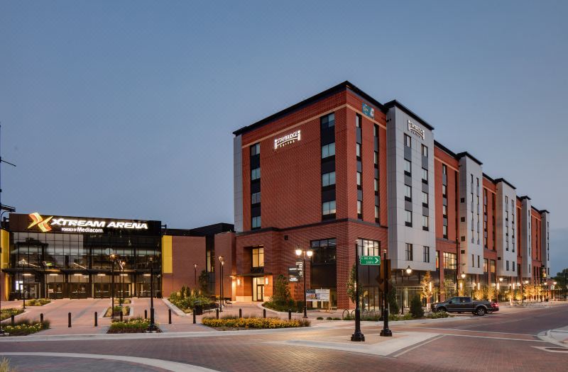 Staybridge Suites Iowa City - Coralville by IHG
